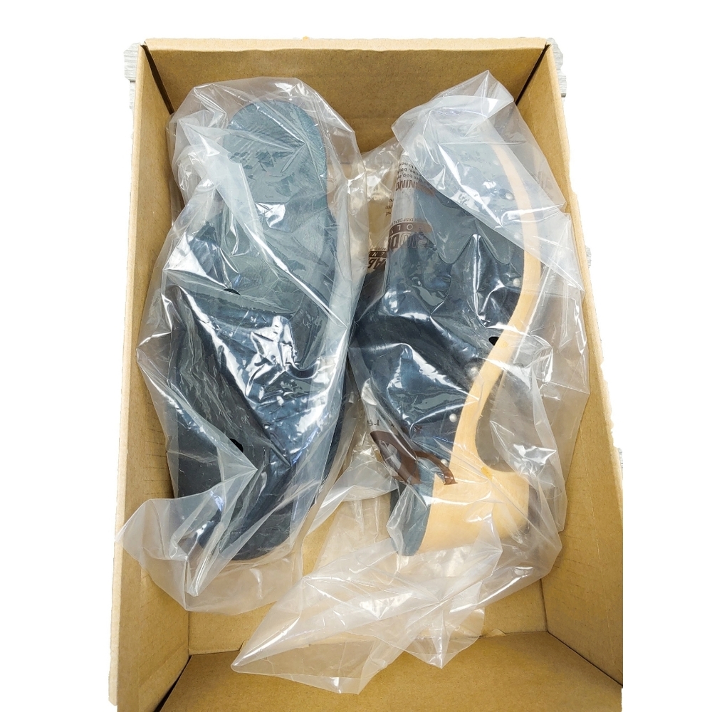 SOLD UGG Abbie $149 Black Sheepskin Clogs in BOX - Picture 3 of 10